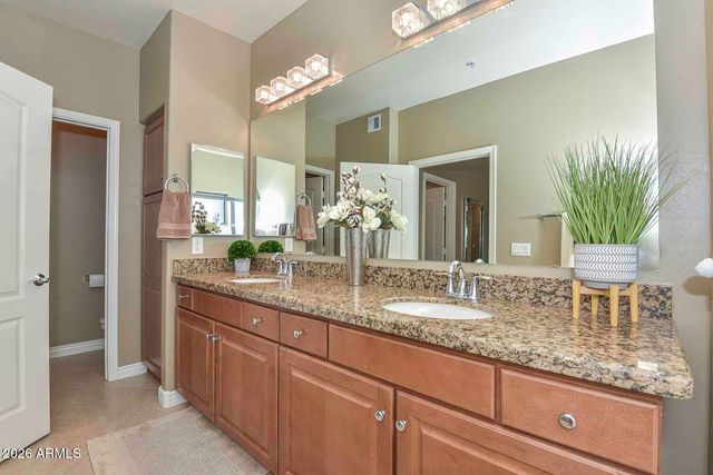 21320 N 56TH Street 2030, Phoenix, AZ 85054