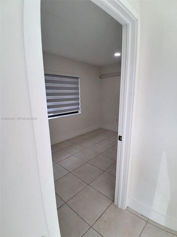 1231 SW 136th Place A, Miami, FL 33184