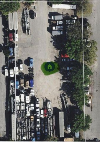 8322 NW 64, Miami, FL 33166