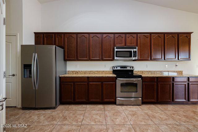 7720 E Big Meadow Drive, Tucson, AZ 85756