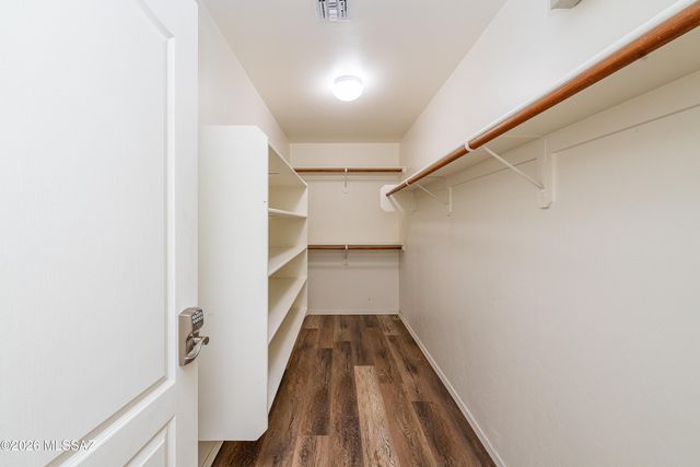 7720 E Big Meadow Drive, Tucson, AZ 85756