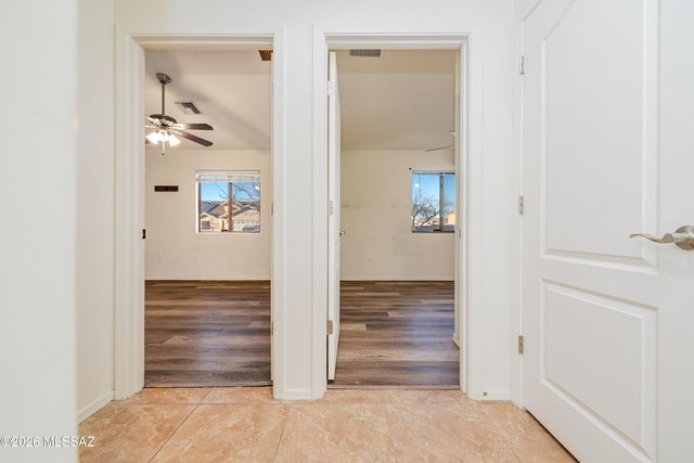 7720 E Big Meadow Drive, Tucson, AZ 85756