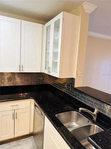 304 E SOUTH STREET 2026, Orlando, FL 32801