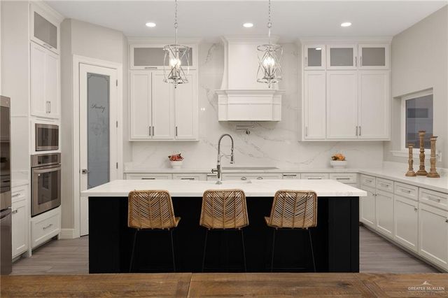 3403 Madison Avenue, Edinburg, TX 78539