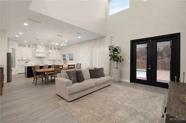 3403 Madison Avenue, Edinburg, TX 78539