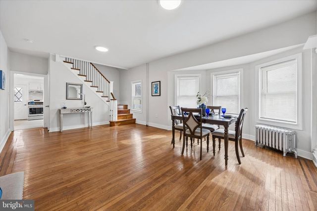 61 S MAPLE AVE, Maple Shade, NJ 08052