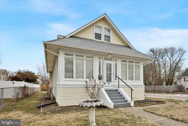 61 S MAPLE AVE, Maple Shade, NJ 08052