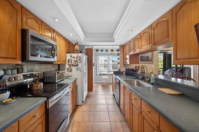 2102 Fairway Drive S, Jupiter, FL 33477