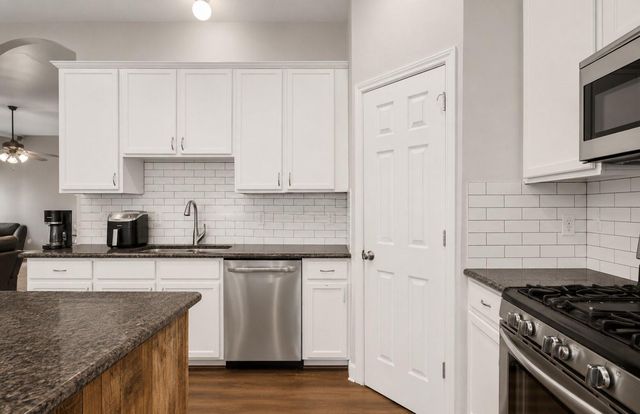 15702 W Astern Drive, Crosby, TX 77532