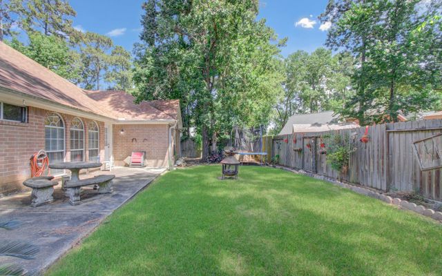 15702 W Astern Drive, Crosby, TX 77532