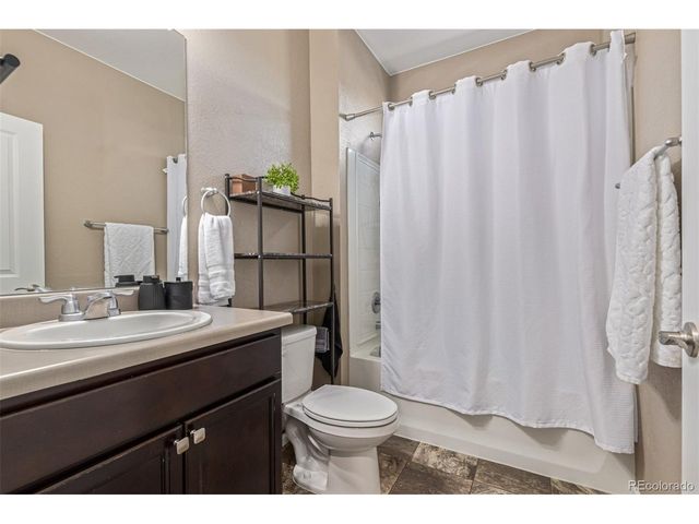 26814 E Archer Ave, Aurora, CO 80018