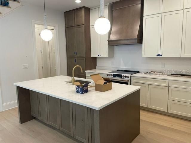 2006 S HABANA AVENUE 2, Tampa, FL 33629