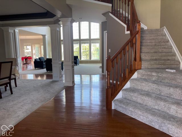 2801 Newbury Court, Zionsville, IN 46077