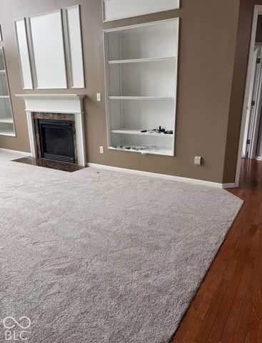 2801 Newbury Court, Zionsville, IN 46077