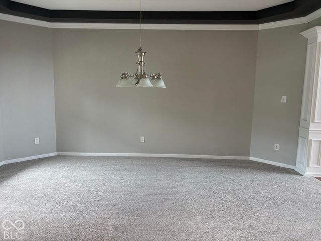 2801 Newbury Court, Zionsville, IN 46077