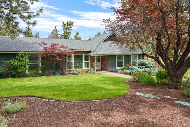 1212 NE Revere Avenue, Bend, OR 97701
