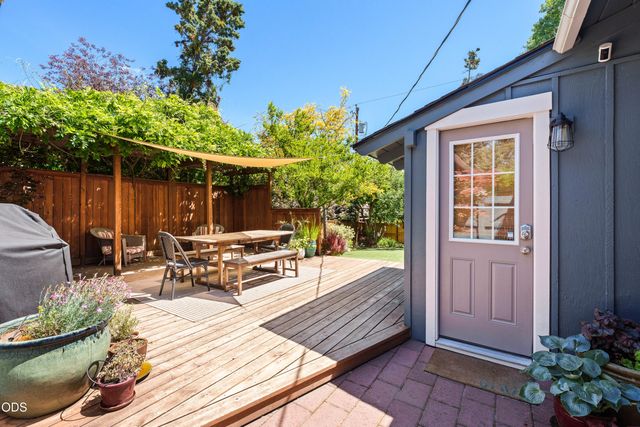 1212 NE Revere Avenue, Bend, OR 97701