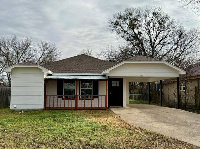 1512 N Anglin Street, Cleburne, TX 76031