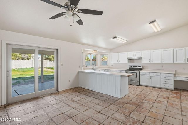 7016 E MENLO Street, Mesa, AZ 85207