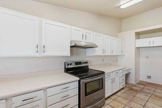 7016 E MENLO Street, Mesa, AZ 85207