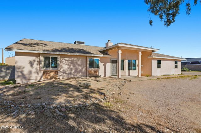 7016 E MENLO Street, Mesa, AZ 85207