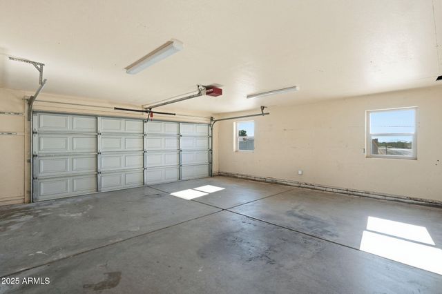 7016 E MENLO Street, Mesa, AZ 85207