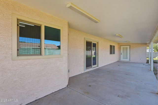 7016 E MENLO Street, Mesa, AZ 85207