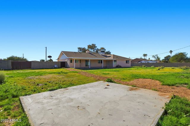 7016 E MENLO Street, Mesa, AZ 85207