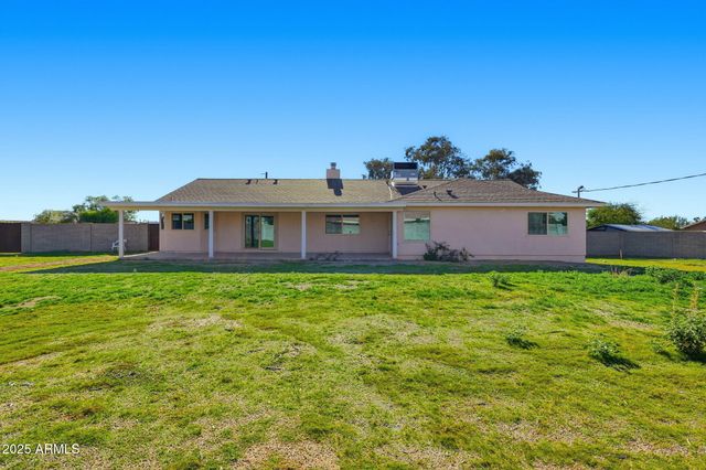 7016 E MENLO Street, Mesa, AZ 85207