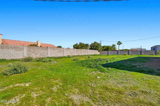 7016 E MENLO Street, Mesa, AZ 85207