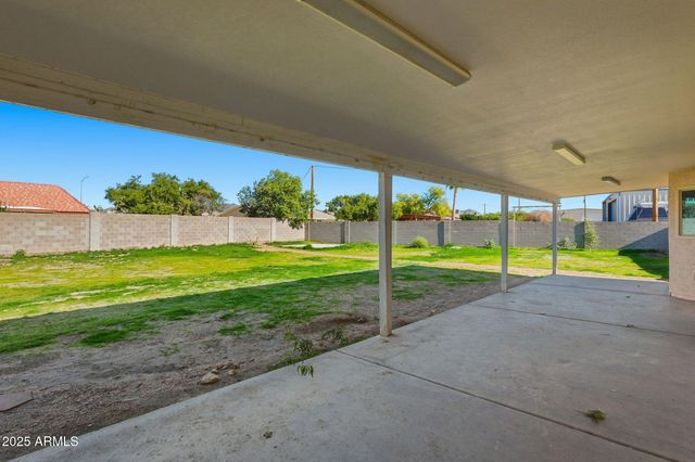 7016 E MENLO Street, Mesa, AZ 85207
