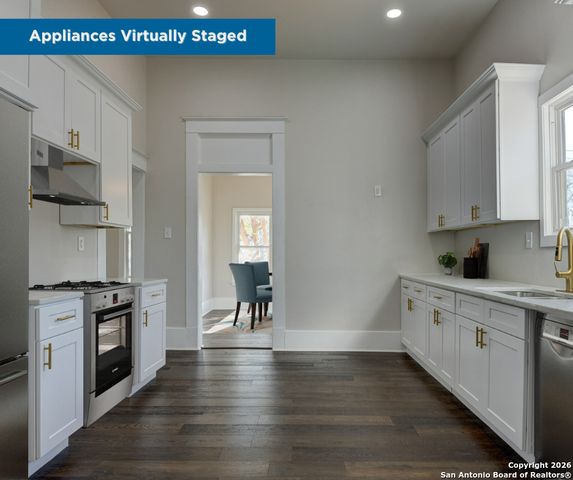 224 E Rische, San Antonio, TX 78204