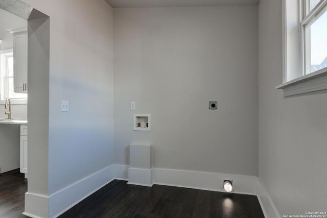 224 E Rische, San Antonio, TX 78204