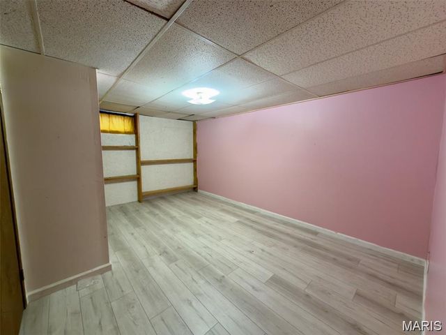 1154 Reale Avenue, St Louis, MO 63138