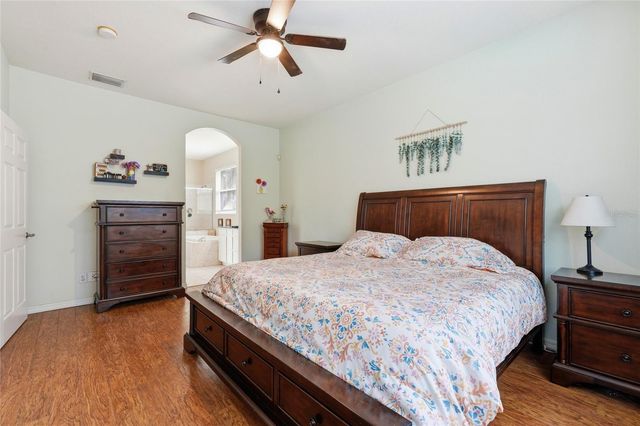 835 CEDARCREST COURT, Sarasota, FL 34232
