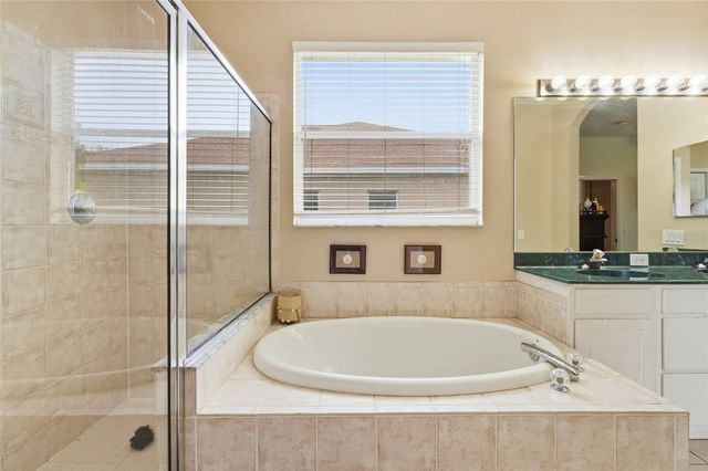835 CEDARCREST COURT, Sarasota, FL 34232