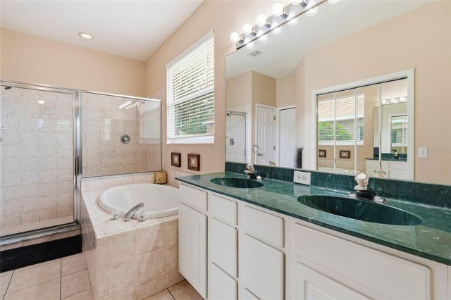 835 CEDARCREST COURT, Sarasota, FL 34232