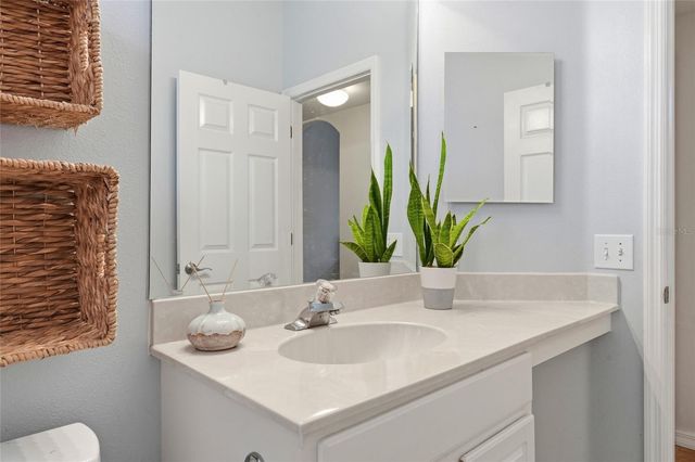835 CEDARCREST COURT, Sarasota, FL 34232