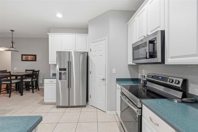 835 CEDARCREST COURT, Sarasota, FL 34232