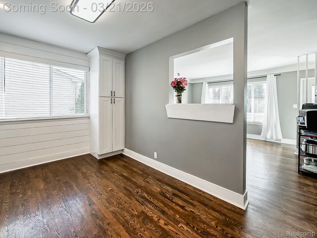 5208 Latimer Street, West Bloomfield Charter Township, MI 48324