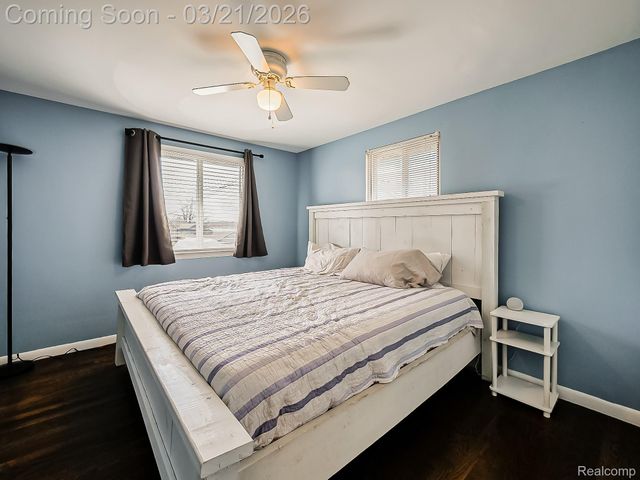 5208 Latimer Street, West Bloomfield Charter Township, MI 48324