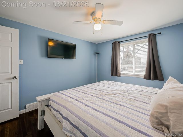 5208 Latimer Street, West Bloomfield Charter Township, MI 48324