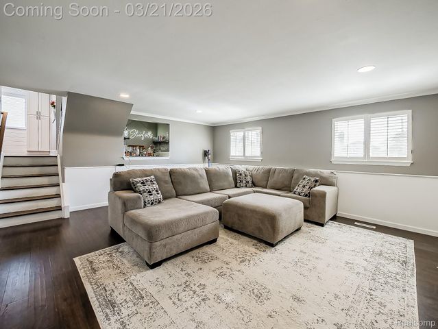 5208 Latimer Street, West Bloomfield Charter Township, MI 48324