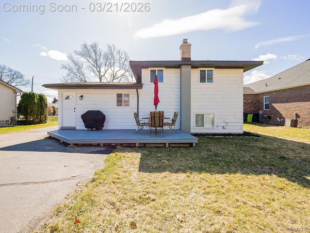 5208 Latimer Street, West Bloomfield Charter Township, MI 48324