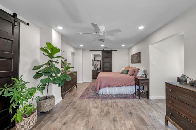 14 Mills Lane, Richards, TX 77873