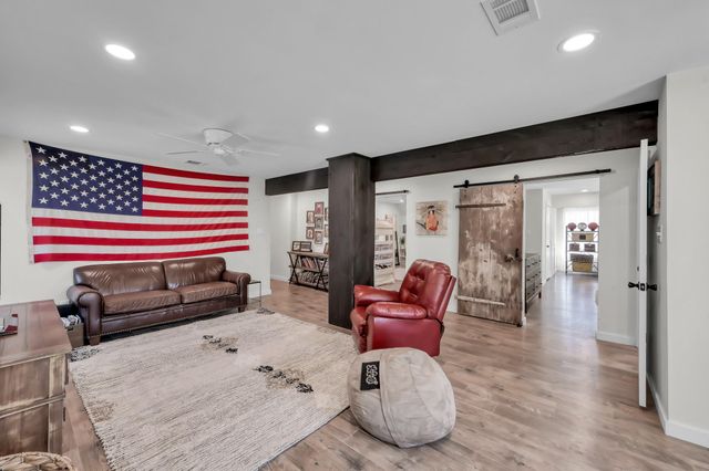 14 Mills Lane, Richards, TX 77873