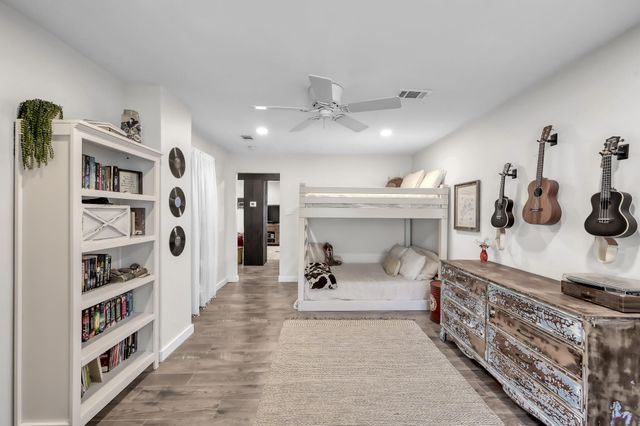 14 Mills Lane, Richards, TX 77873