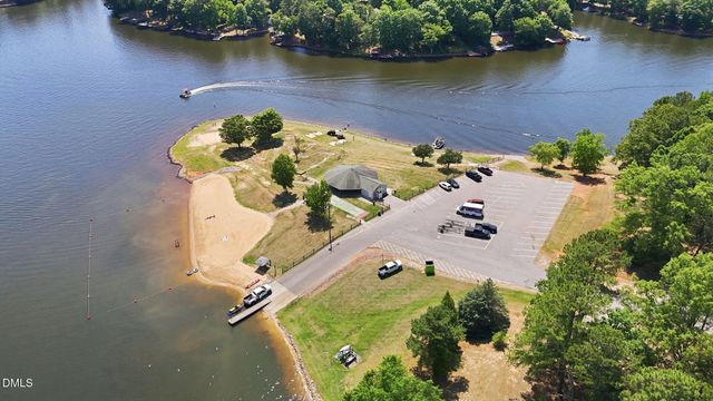 627 Shawnee Drive, Louisburg, NC 27549