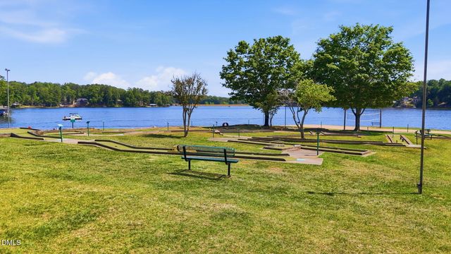 627 Shawnee Drive, Louisburg, NC 27549