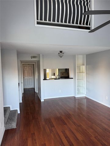 18800 Egret Bay Boulevard 1601, Webster, TX 77058